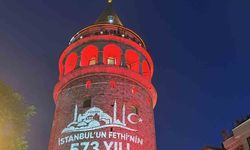 Galata Kulesi’nde İstanbul’un fethinin 573. yıl dönümün özel ışık gösterisi