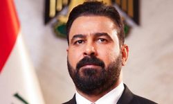 Irak’ta yeni Başbakan Zeydi yemin ederek göreve başladı