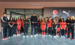 PUMA’dan basketbol alanında bir ilk: Türkiye Basketbol Federasyonu iş birliğiyle konsept mağaza açıldı