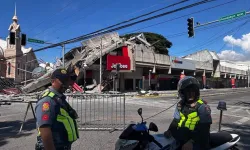 Filipinler’de 7.8 büyüklüğünde deprem meydana geldi, tsunami uyarısı yapıldı