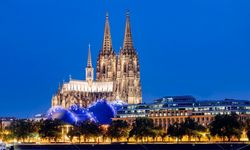 Köln Katedrali, 1 Temmuz'dan itibaren turistlerden 12 Euro giriş ücreti alacak