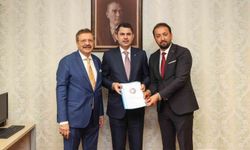 Müteahhitlerden Bakan Kurum’a ’hakediş ve KDV’ dosyası