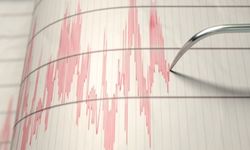 Pınarbaşı sallanmaya devam ediyor: 13 saatte 27 kez deprem oldu