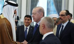 Cumhurbaşkanı Erdoğan, Katar Emiri Al Thani ile bir araya geldi