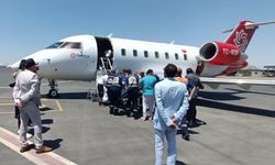 Mısır’da trafik kazası geçiren 3 Türk hava ambulansıyla Türkiye’ye getirildi