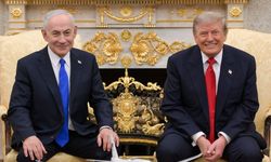 Trump ve Netanyahu, İran'la yapılan savaşın başından beri ilk kez yüz yüze görüştü