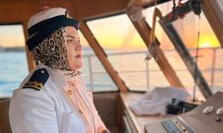 Van Gölü’nün ilk kadın kaptanı: Dümen artık ona emanet