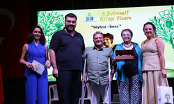 8. Edremit Kitap Fuarı'nın dördüncü gününde yazar buluşmaları düzenlendi