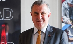 Bakan Bak: Hiçbir forma, hiçbir renk, hiçbir rekabet çocuğumuzun kalbinden kıymetli değil