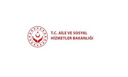 Bakanlıktan 'bakıma muhtaç anne ve oğlu' açıklaması