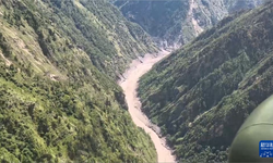 Başbakan Li Qiang, heyelanın vurduğu Xizang bölgesine ulaştı
