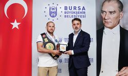 Başkan Vekili Biba'dan dünya şampiyonu güreşçi Fazlı Eryılmaz'a tebrik