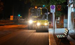 Büyükşehir ekipleri çalışmalarını gece boyunca sürdürdü