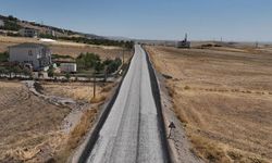 Diyarbakır'da yol yapım, bakım ve onarım çalışmaları sürüyor