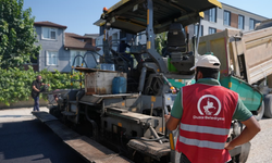 Düzce'de İstanbul Caddesi'nde asfalt yenileme çalışması başladı