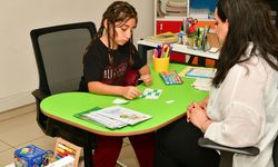 Esenyurt Belediyesi'nin eğitim desteğiyle 9 yaşındaki Hiranur'da gelişim