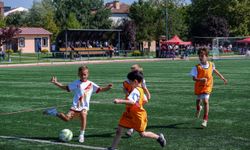 Eskişehir'de 30 Ağustos Zafer Bayramı Mini Minikler Futbol Şenliği başladı