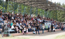 Gölcük'te Geleneksel Rahvan At Yarışları düzenlendi