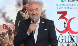 Hürriyet'in 30 Ağustos mesajı İzmitlilerle paylaşıldı