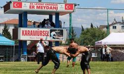 Karamürsel'de başpehlivan Sinan Yıldız oldu