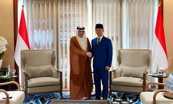  Katar Büyükelçisi Al Dosari, Endonezya Dışişleri Bakanı Sugiono ile görüştü