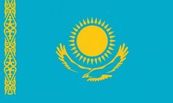 Kazakistan vatandaşları yurt dışındaki sandıklarda oy kullanıyor