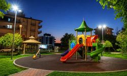 Kepez'de 100'ün üzerinde parkın aydınlatma çalışmaları tamamladı