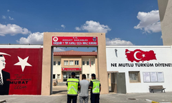 Kırşehir'de aranan şahıs yakalanıp cezaevine gönderildi