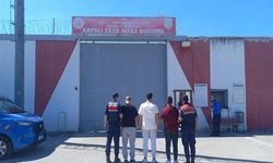 Kocaeli'de aranan 3 kişi yakalandı