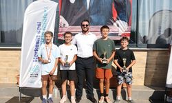 Nilüfer'de 30 Ağustos Zafer Bayramı Tenis Turnuvası düzenlendi