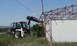 Pendik'te Ömerli Havzası'nda 59 yapı kaldırıldı