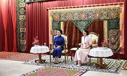Peng Liyuan Kırgızistan Ulusal Tarih Müzesi'ni ziyaret etti
