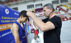 Şanlıurfalı genç boksör Türkiye ikincisi oldu