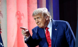Trump'tan Kanada'ya tarife mesajı