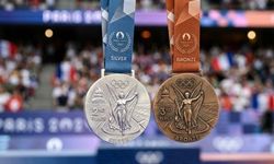 Türkiye'ye, atletizm 4x100 metre bayrak yarışlarında iki madalya