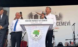 YENİ Parti Genel Başkanı Özel: "Birlikte yeni bir yola çıktık"