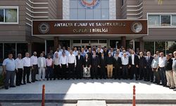 Başkan Vekili Özdemir'den AESOB Başkanı Dere'ye ziyaret