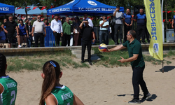Derince'de Plaj Voleybolu Turnuvası başladı