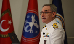Girne ve Silivri açıklarındaki deniz kazalarında arama kurtarma çalışmaları sürüyor