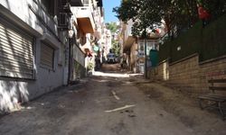 İzmit Belediyesi, Yukarı Pazar Caddesi'ni yeniliyor