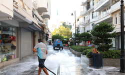 Marmaris'te Sevgi Yolu'nda temizlik çalışması