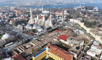 Sultanahmet’te Four Seasons Hotel’i büyütemedi, tarihi alan “Arkeopark”  olacak