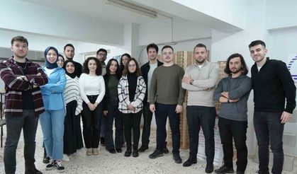 ABD’deki ’Depreme Dayanıklı Yapı Tasarım Yarışması’nda Türkiye’yi temsil edecek öğrencilerin yoğun çalışması