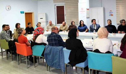 Bitlis’te anne ve bebek ölümleri değerlendirildi