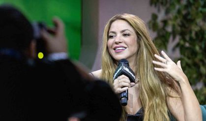 Dünyaca ünlü sanatçı Shakira hastaneye kaldırıldı