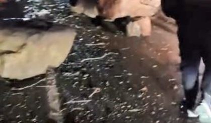 Gürcistan Sarpi bölgesinde heyelan yolu kapattı