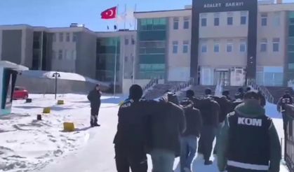 Kars’ta tefeci operasyonuna 5 tutuklama