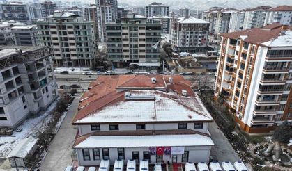 Malatya’ya gönderilen yeni ambulanslara göreve başladı