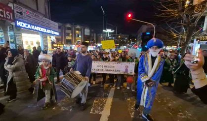 Tekirdağ’da ’Hoşgeldin’ Ramazan yürüyüşü: Çocuklar dualarla yürüdü