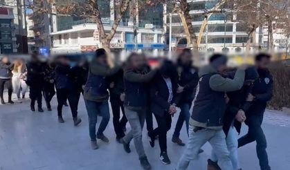 Yatırım danışmanlığı adı altında vatandaşı dolandıranlara operasyon